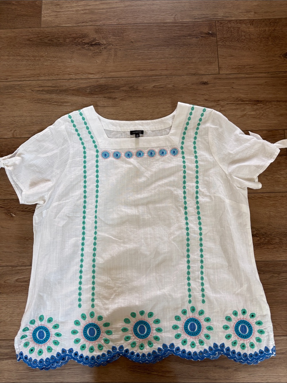 Talbots Linen Cotton White Tunic w/Blue & Green Embroidery Bow Tie Scalloped Hem